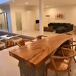 2Br Villa3 Oberoi Seminyak,18Min Walk To The Beach